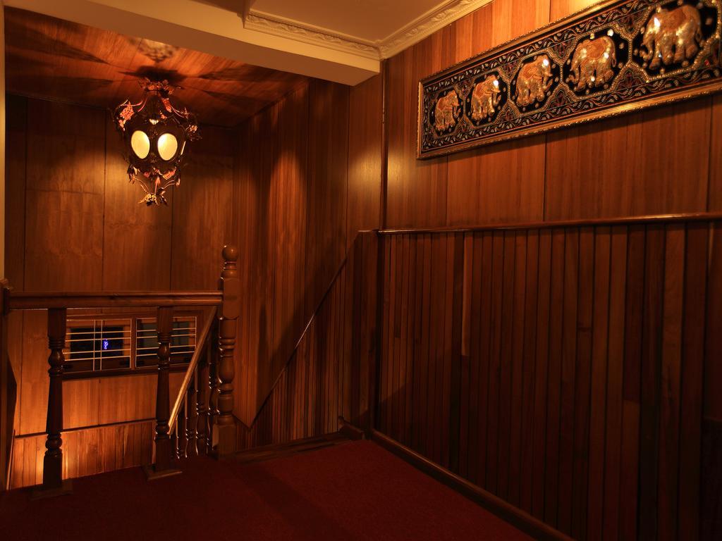 The Hotel Emperor Mandalay Eksteriør bilde